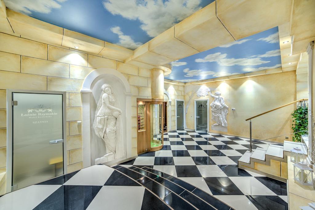 Hotel Krolewskiジャヌフ・ルベルスキ エクステリア 写真