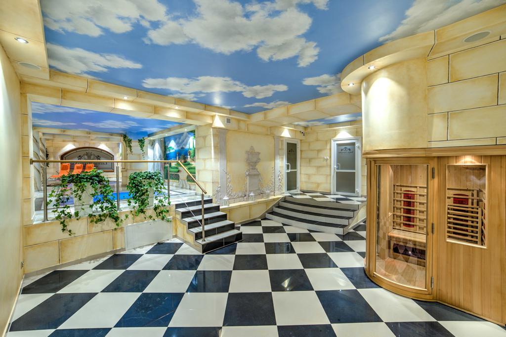Hotel Krolewskiジャヌフ・ルベルスキ エクステリア 写真