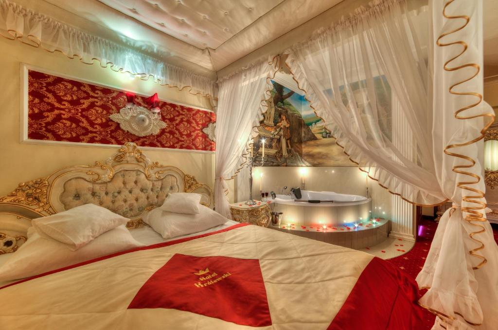 Hotel Krolewskiジャヌフ・ルベルスキ 部屋 写真
