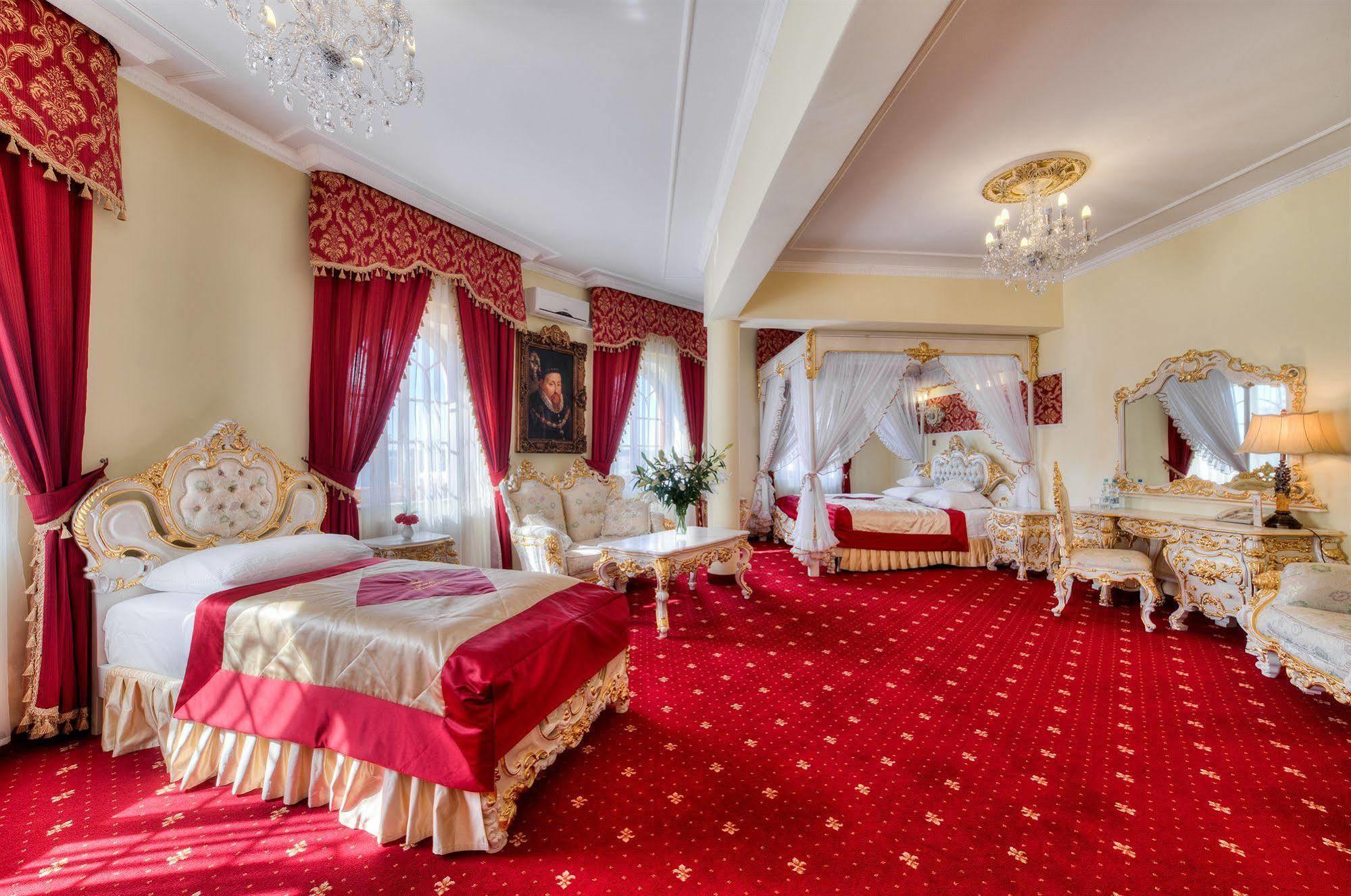 Hotel Krolewskiジャヌフ・ルベルスキ エクステリア 写真